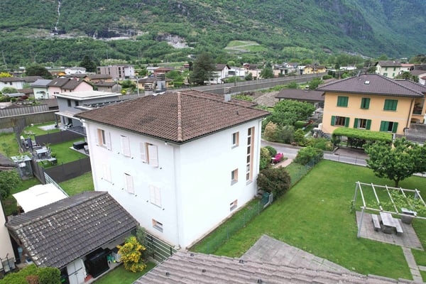 Casa bifamiliare ben ristrutturata a due passi dal centro 4