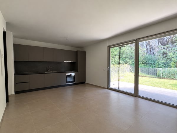 Nuovo appartamento-studio immerso nel verde con giardino privato 4
