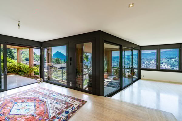 Casa moderna con bella vista lago 9