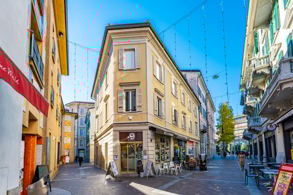 Prestigioso ufficio in centro a Lugano 1