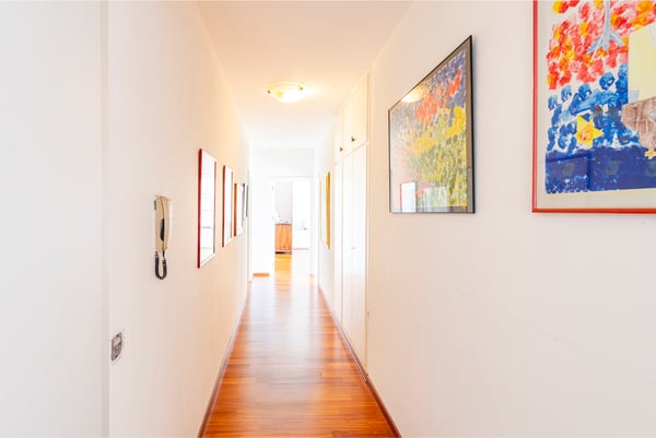 Ampio appartamento luminoso in zona strategica 5