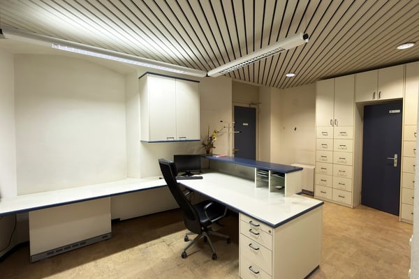 PRESTIGIOSO STUDIO MEDICO CENTRO STORICO BELLINZONA 4