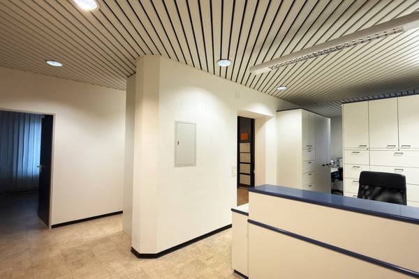 PRESTIGIOSO STUDIO MEDICO CENTRO STORICO BELLINZONA 3