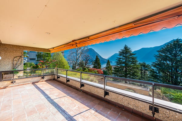 Residenza Villa Loreto | Ampio appartamento con vista sul lago 2
