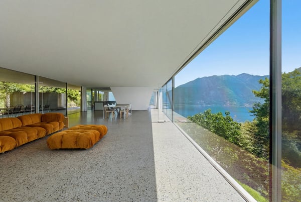 Casa Ai Pozzi | Iconica villa di design con splendida vista sul lago 8