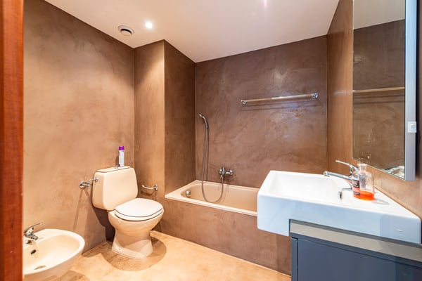 Pied-à-terre con vista lago giardino e piscina condominiale 7