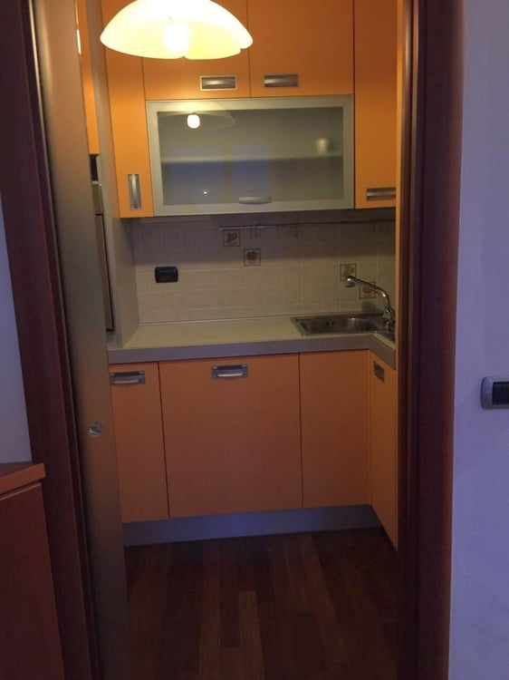 Pied-à-terre con vista lago giardino e piscina condominiale 4