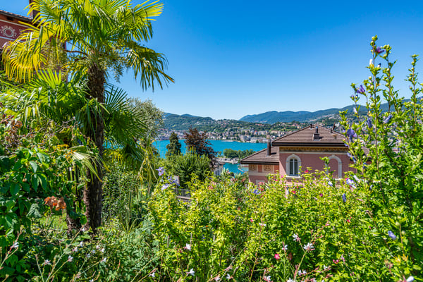 Elegante appartamento con vista mozzafiato 12