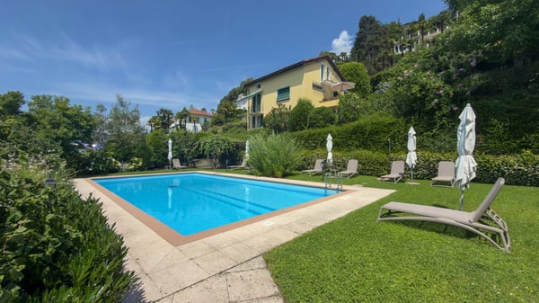 Elegante appartamento con vista mozzafiato 10