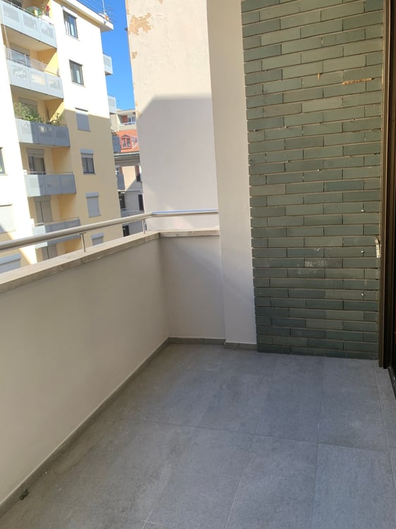 2.5 LOCALI RISTRUTTURATO A NUOVO CASSARATE 7