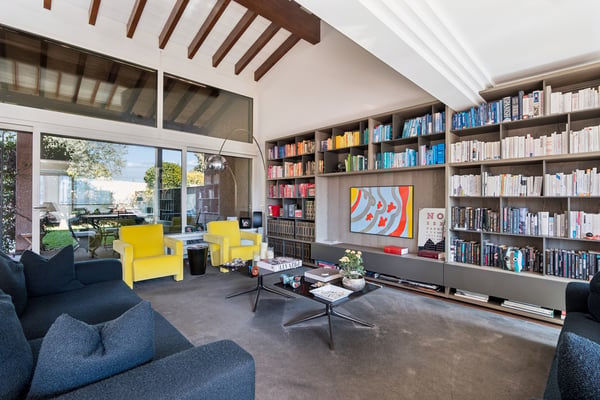 Raffinata Maisonette con giardino in contesto esclusivo 4