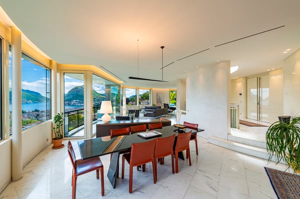 Moderna villa con privacy e stupenda vista lago 13