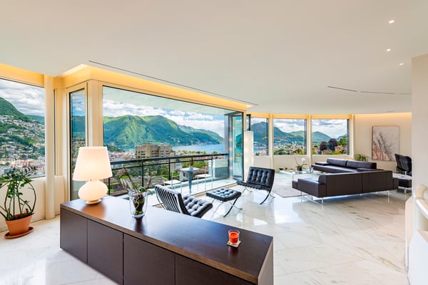 Moderna villa con privacy e stupenda vista lago 8