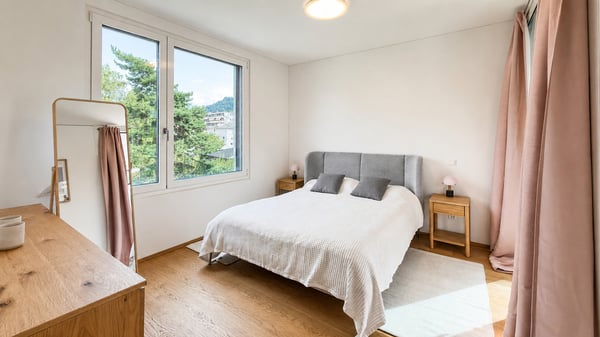 Elegante appartamento di 3.5 locali a pochi passi dal lago 7