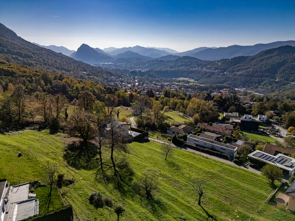 Grande terreno edificabile in zona dominante 4