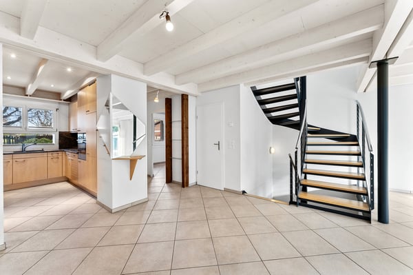 1.5 ZIMMER REIHENEINFAMILIENFERIENHAUS IM BAURECHT AN SEHR SCHÖNER UND 8