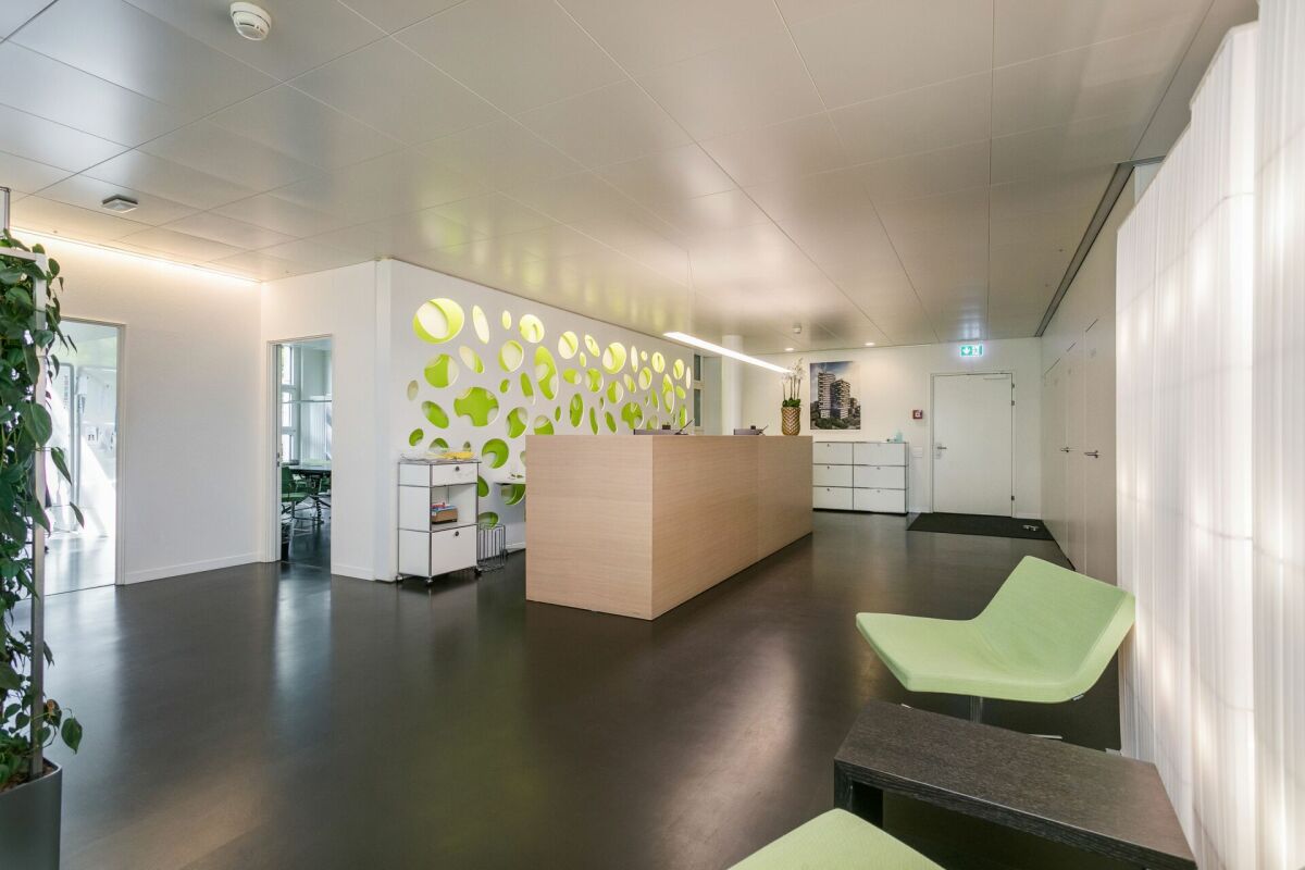 Business-Hotspot direkt neben Metalli