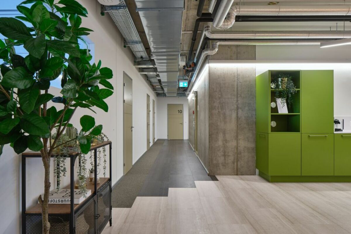 Modern ausgebautes Einzelbüro
