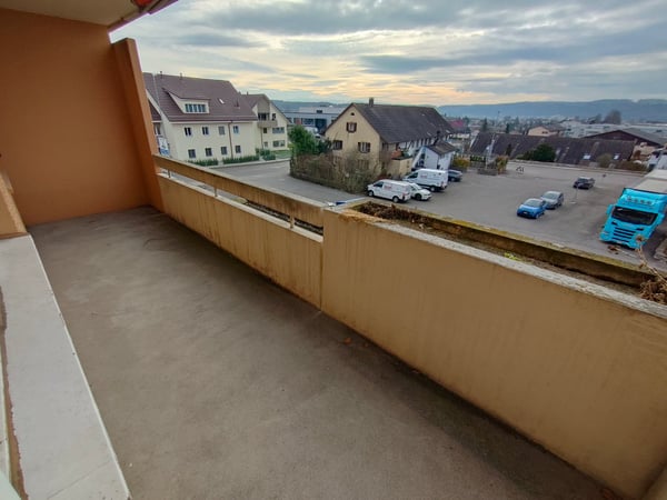 1.5 Zimmerwohnung mit Balkon in Remetschwil 5