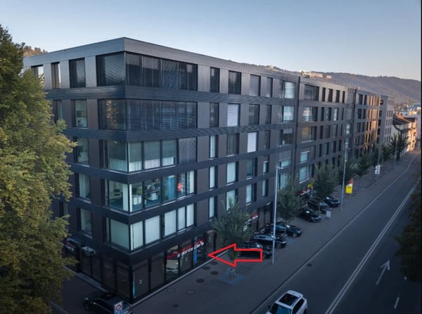 Attraktive und moderne Gewerbefläche im Herzen von Zug 1