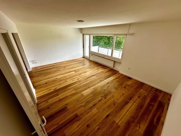 Schöne 1.5-Zimmer-Wohnung im 1.OG, mit grossem Balkon in St. Gallen 6