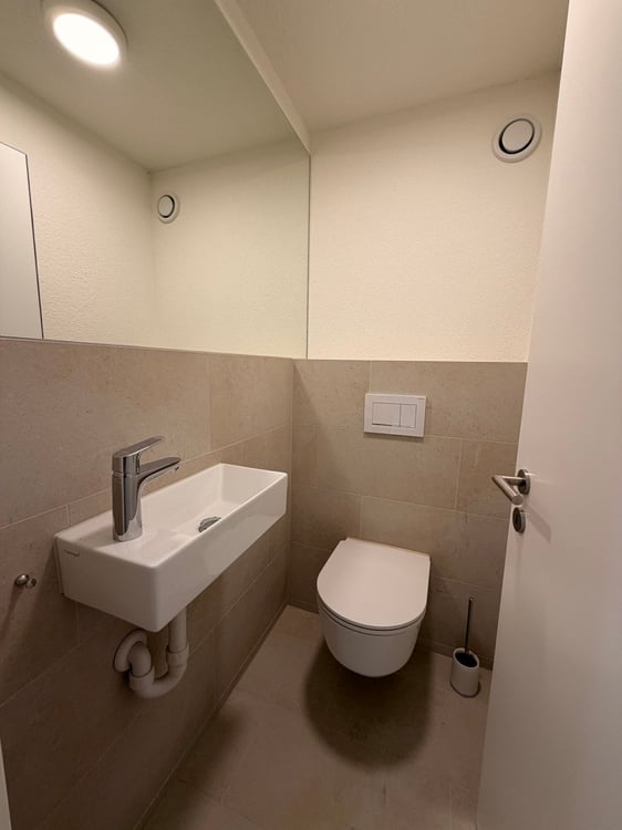 Moderne 4.5-Zimmer-Wohnung in Au – sofort verfügbar! 8