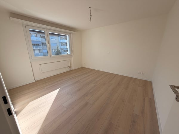 Helle 2.5-Zimmer-Wohnung mit Balkon in Au (SG) – sofort verfügbar 3