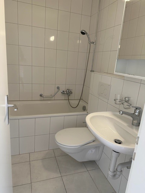 Wunderschöne und zentrale 3.0-Zimmerwohnung mit Gartensitzplatz in St. Gallen 10