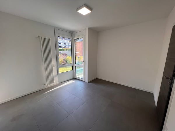 AFFITTASI AMPIO 1.5 LOCALI IN STABILE RECENTEMENTE RINNOVATO 8