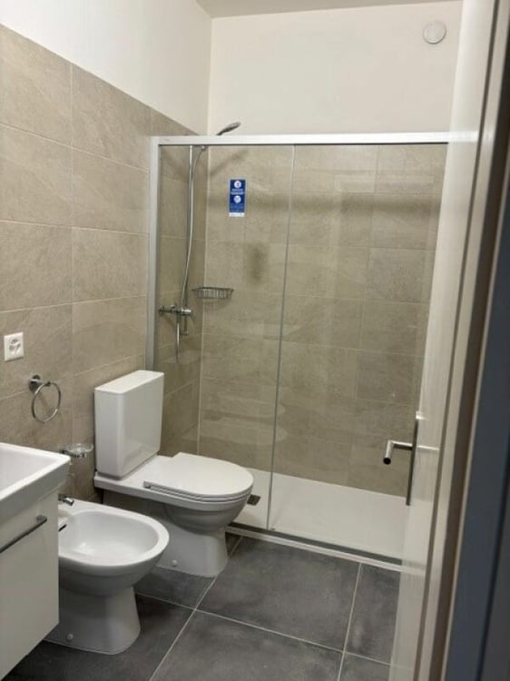 8900 Chiasso, Via G. Guisan 19, appartamento no. 1902 4