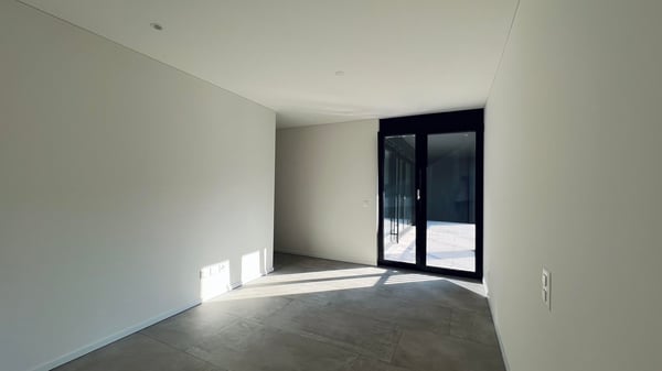 MAGLIASO 1.5 LOCALI CON GIARDINO E PISCINA CONDOMINIALE 4