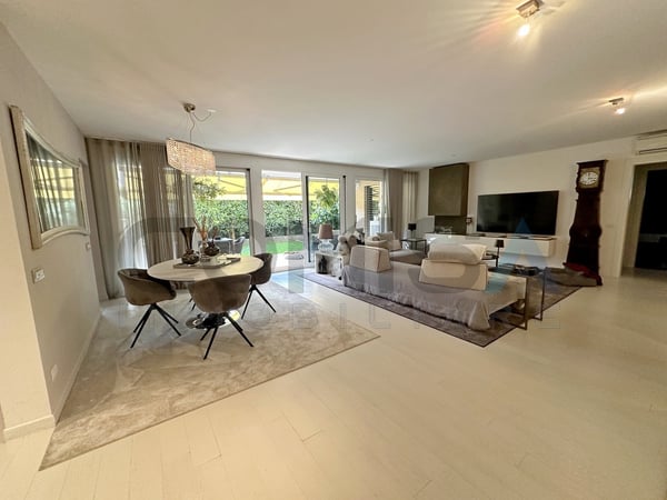 Viganello-Lugano Elegante appartamento 5.5 locali con giardino privato 2