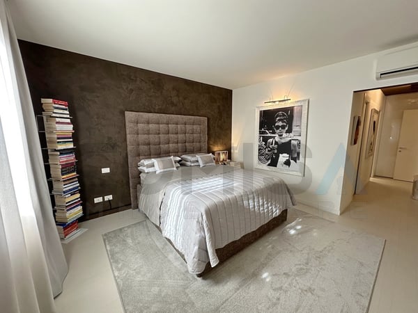 Viganello-Lugano Elegante appartamento 5.5 locali con giardino privato 5