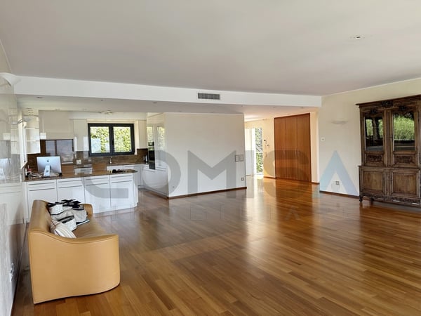 ALBONAGO - Lugano Attico 4.5 con rooftop, vista lago, città, montagne 3