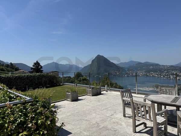 ALBONAGO - Lugano Attico 4.5 con rooftop, vista lago, città, montagne 1