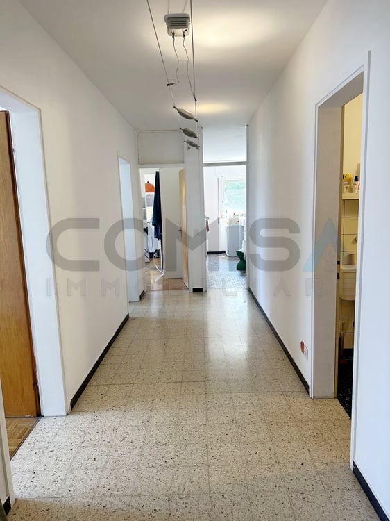 LUGANO - BESSO  Appartamento 3.5 locali  da ristrutturare 3