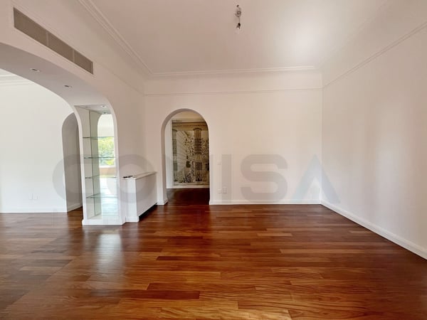 LUGANO CENTRO Appartamento signorile di 10.5 locali con giardino 3