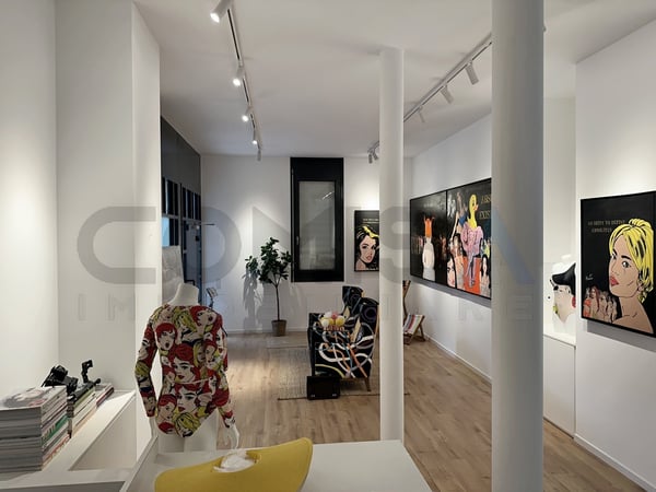 LUGANO CENTRO UFFICIO IN VENDITA AL PIANO TERRENO 3