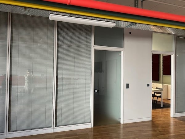 Luminoso ufficio di 116 m² in affitto presso Spazio Polus – Balerna 3