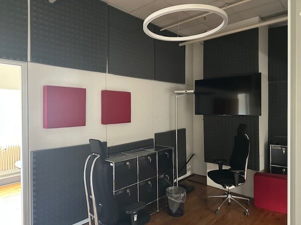 Ufficio Moderno in Affitto a Balerna – 25 m² Accessibile e Ben Connesso 3