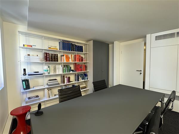 Lugano: Ufficio 2 locale 6