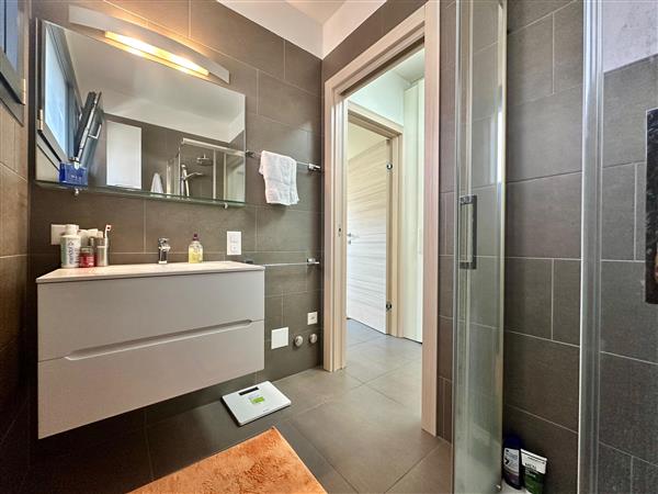 Lugano: Appartamento arredato  1.5 locali 7