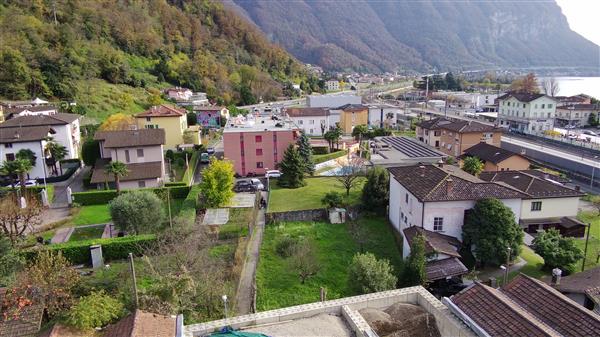 Maroggia: Terreno edificabile 4