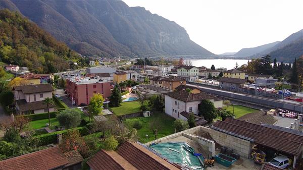 Maroggia: Palazzo a reddito 5