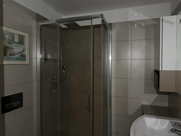 Cassarate: Appartamento arredato  1.5 locali 7