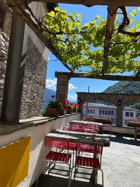 Intragna: Albergo 5 locali 10