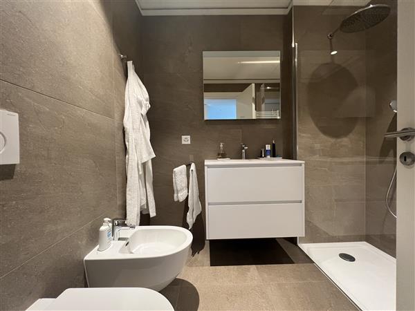 Sorengo: Appartamento arredato  1.5 locali 6