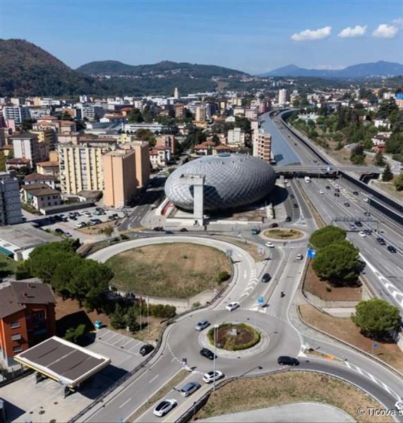 Chiasso: Palazzo a reddito 3 locali 2