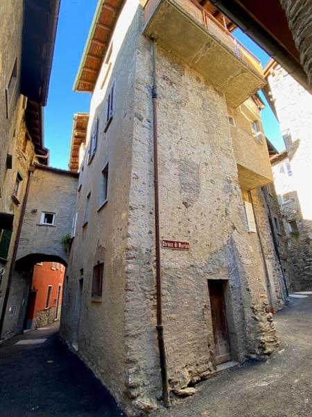 Sonvico: Casa 9 locali 1