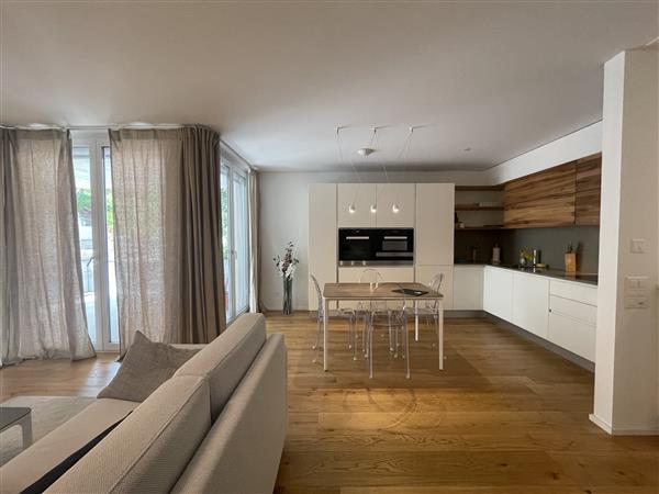 Lugano: Appartamento arredato  2.5 locali 2